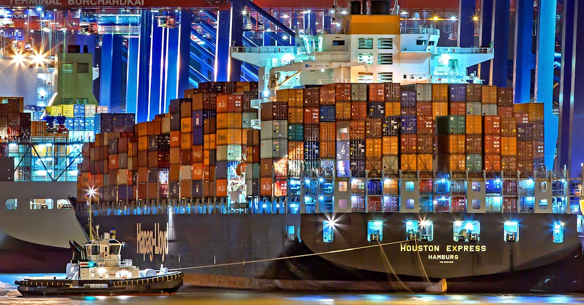 découvrez le monde passionnant du trading et apprenez les stratégies de négociation, les analyses de marché et les tendances financières.
