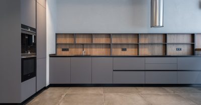 la contribution au logement des employés permet d'offrir un soutien financier pour l'hébergement des salariés, favorisant ainsi un meilleur équilibre entre vie professionnelle et personnelle.