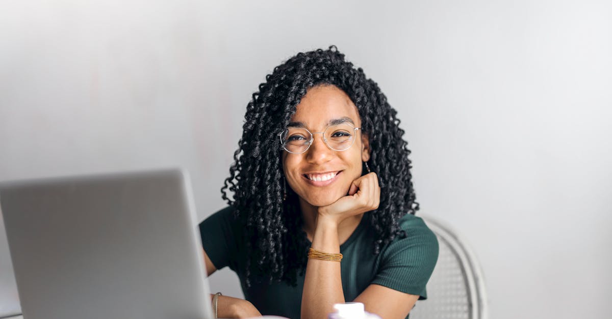 trouvez un freelance talentueux pour vos projets. obtenez des services de qualité de la part de professionnels indépendants.
