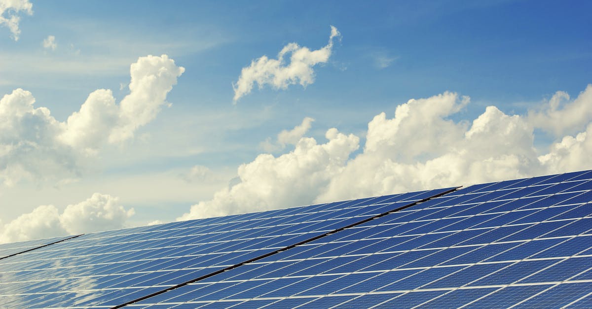 découvrez les avantages des panneaux solaires et apprenez comment ils peuvent contribuer à rendre votre maison plus économe en énergie et respectueuse de l'environnement.