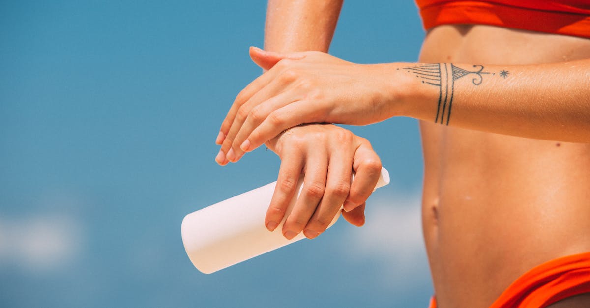 découvrez notre sélection de produits de protection solaire pour profiter du soleil en toute sécurité, chez sun protection. trouvez la crème solaire parfaite pour votre peau et vos activités en extérieur.