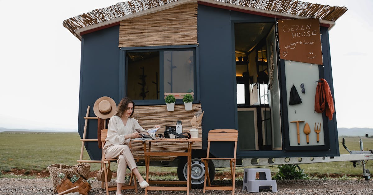 découvrez l'univers des tiny houses : des maisons écologiques et modulables qui allient confort, mobilité et design. idéales pour opter pour un mode de vie minimaliste et durable.