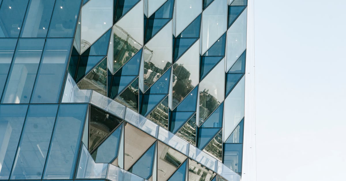 découvrez tout ce qu'il faut savoir sur le permis de construire : démarches, exigences légales et conseils pratiques pour mener à bien vos projets de construction ou de rénovation en toute conformité.