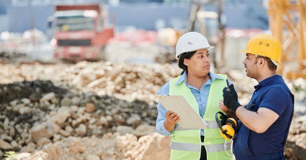 découvrez les réglementations en construction, essentielles pour assurer la sécurité, la qualité et la conformité de vos projets. renseignez-vous sur les normes en vigueur et les bonnes pratiques à adopter pour une construction durable et respectueuse de l'environnement.
