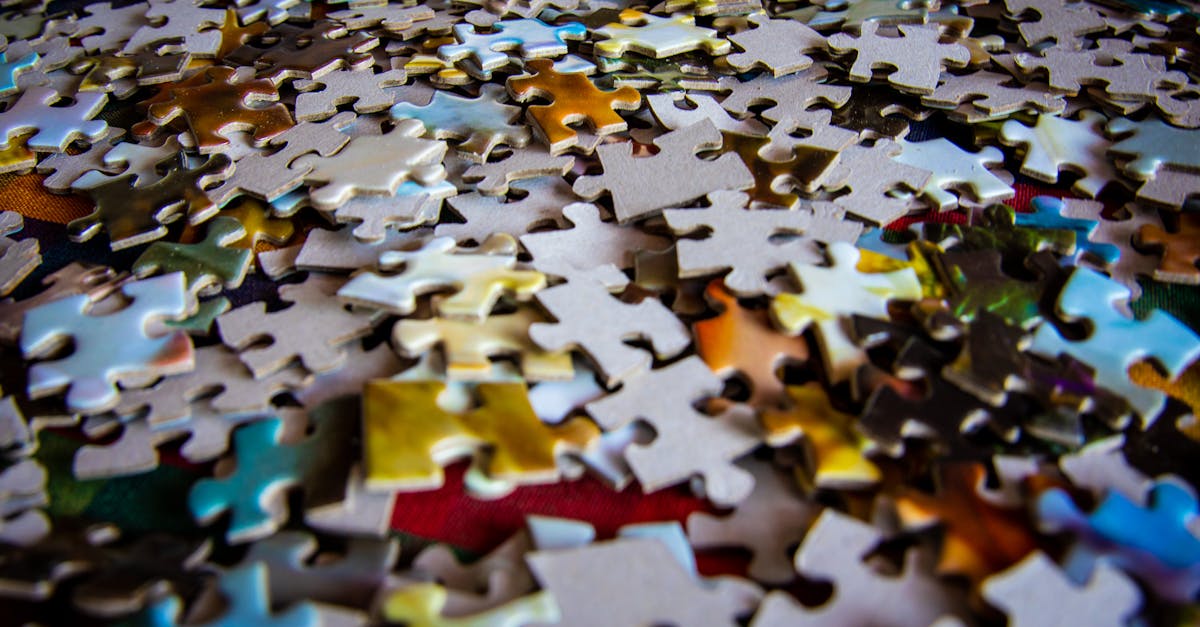 découvrez l'univers captivant de jigsaw, le jeu de puzzle qui stimule votre esprit et met à l'épreuve vos compétences en résolution de problèmes. embarquez pour une aventure ludique où chaque pièce compte et où chaque défi vous rapproche de la victoire.