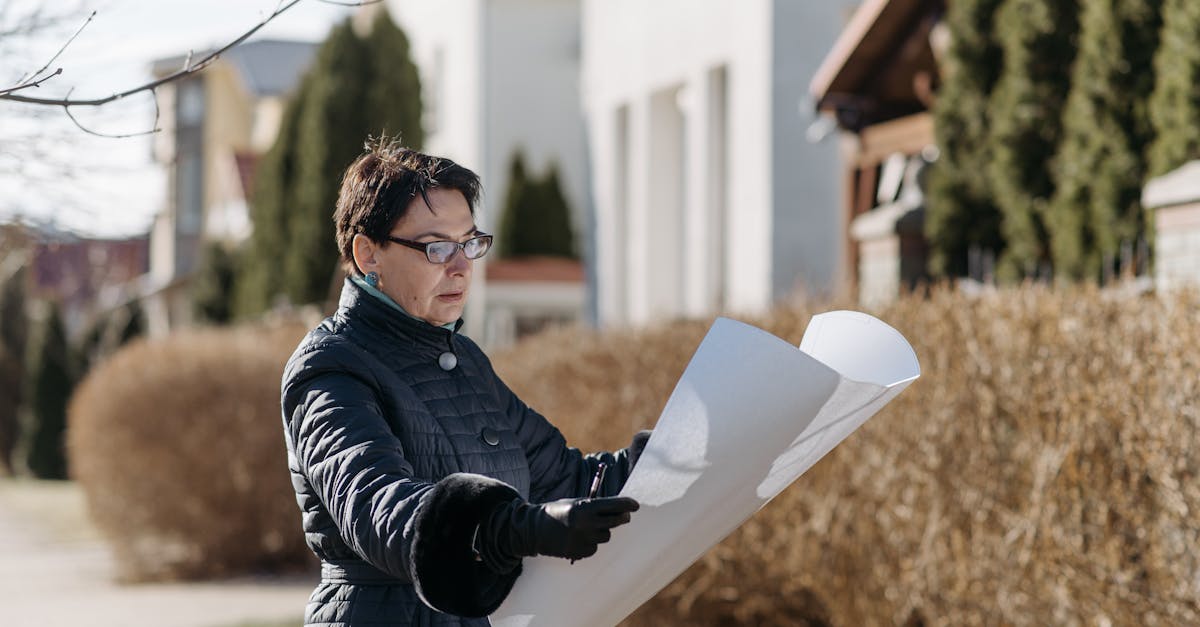 découvrez tout ce qu'il faut savoir sur les frais des courtiers immobiliers. apprenez comment ces frais sont calculés, ce qu'ils couvrent et comment les négocier pour maximiser votre investissement immobilier.