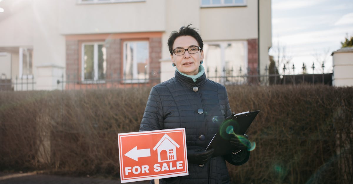 découvrez les obstacles à la propriété immobilière : financement, accès au marché et réglementations. explorez comment ces défis affectent l'acquisition de biens et les solutions possibles pour surmonter ces barrières.