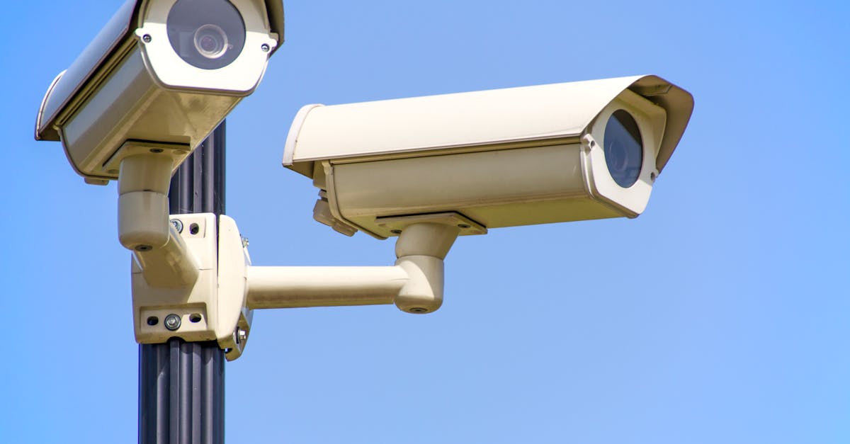 découvrez nos caméras de sécurité de haute qualité pour protéger votre maison et vos biens. surveillez chaque coin de votre propriété en temps réel et assurez votre tranquillité d'esprit grâce à une technologie fiable et facile à installer.